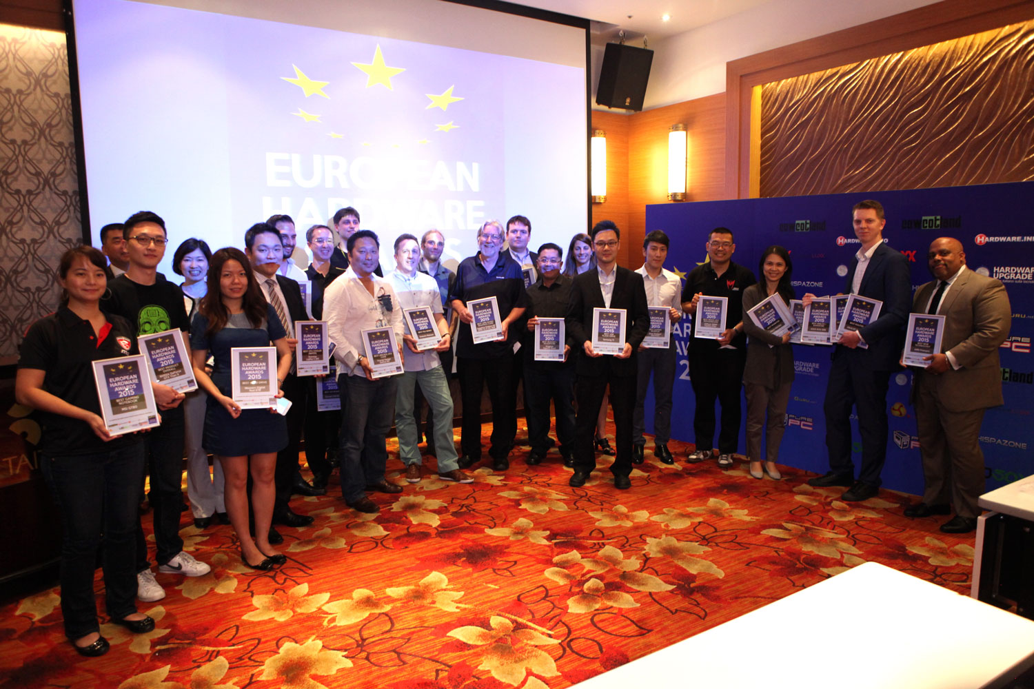 Haga clic en la imagen para ver una versión más grande

Nombre:	eha2015-grouppicture.jpg
Visitas:	257
Size:	326,0 KB
ID:	198449
