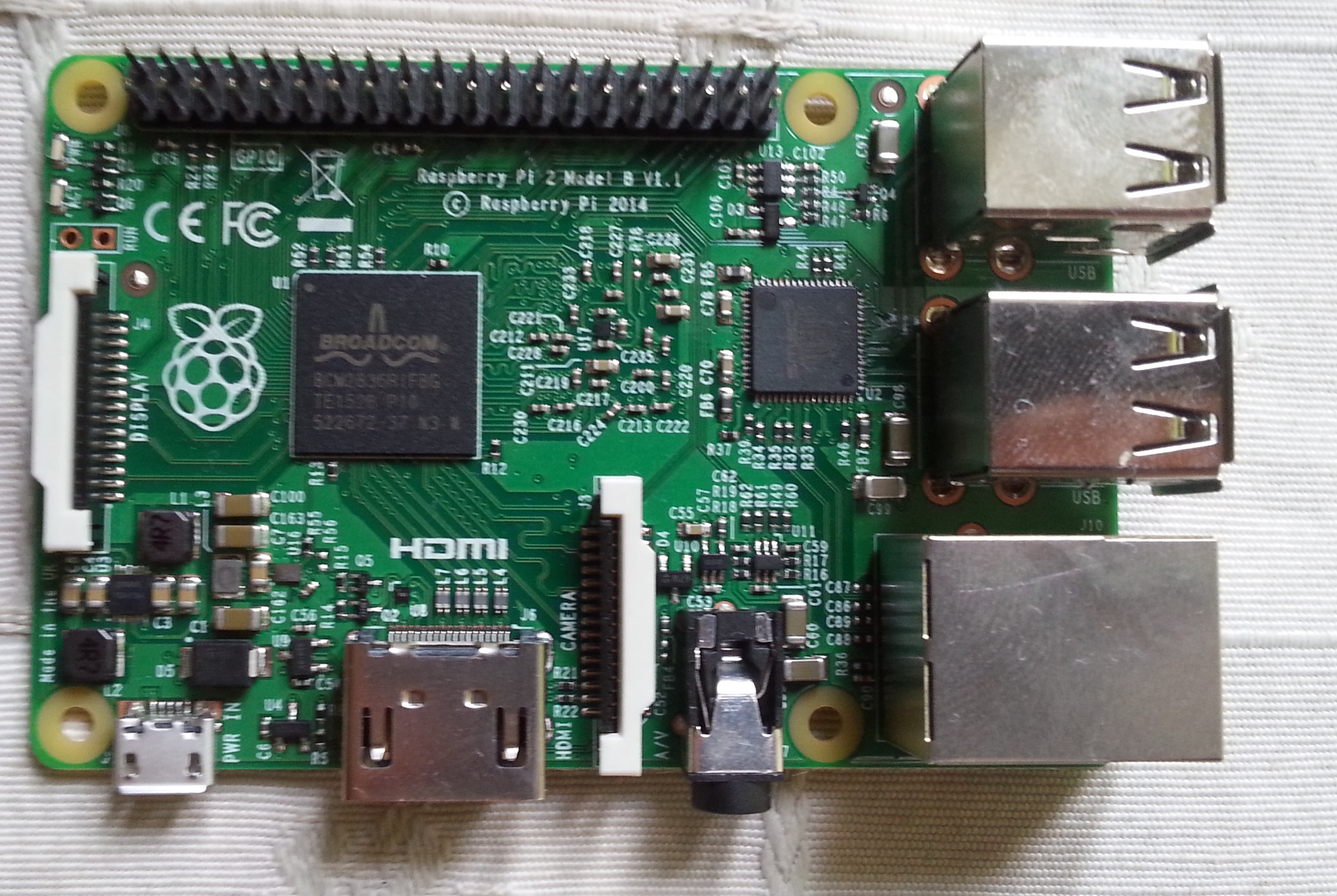 Haga clic en la imagen para ver una versión más grande

Nombre:	Raspberry pi 2.jpg
Visitas:	78
Size:	1,02 MB
ID:	204505