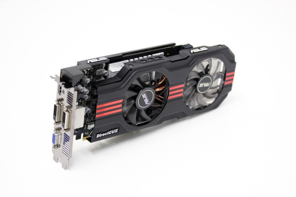 Haga clic en la imagen para ver una versión más grande

Nombre:	normal_ASUS_GeForceGTX650Ti_1GB_DCUIITop_05.JPG
Visitas:	189
Size:	29,3 KB
ID:	210225